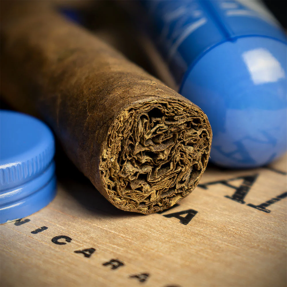 Charatan Tubed Corona Cigars - Box of 10 - Image 5