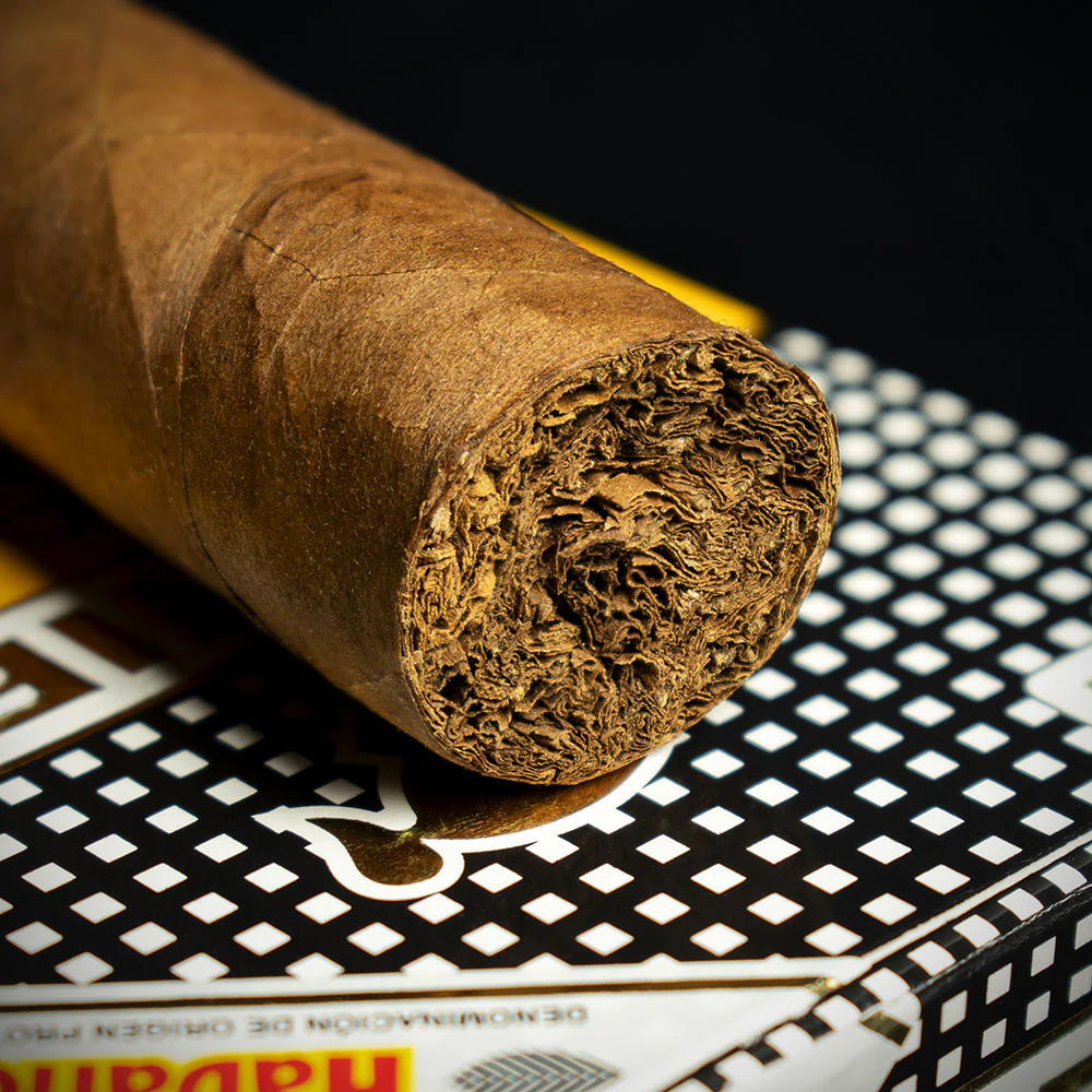 Cohiba Medio Siglo Tubos Cuban Cigars - Pack of 3 - Image 5