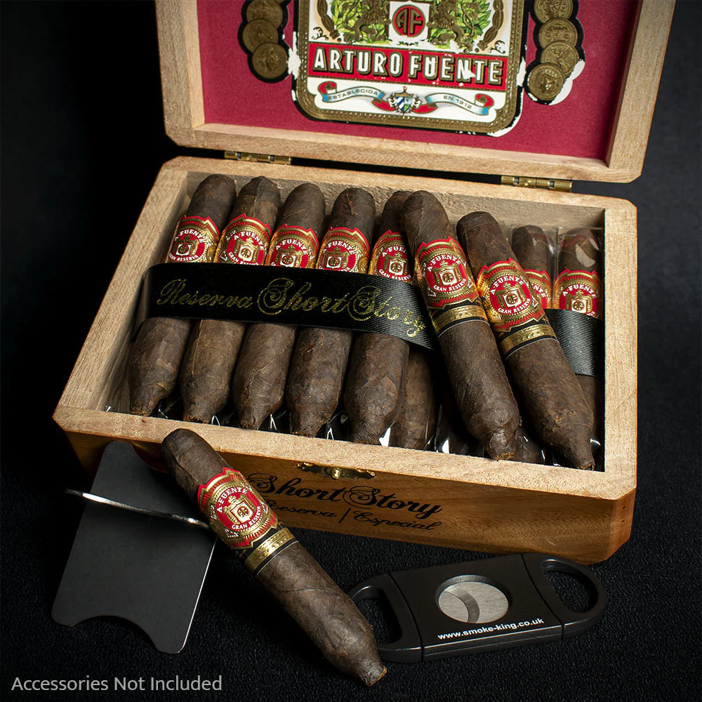 Arturo Fuente Hemingway Short Story Maduro Cigars - Box of 25