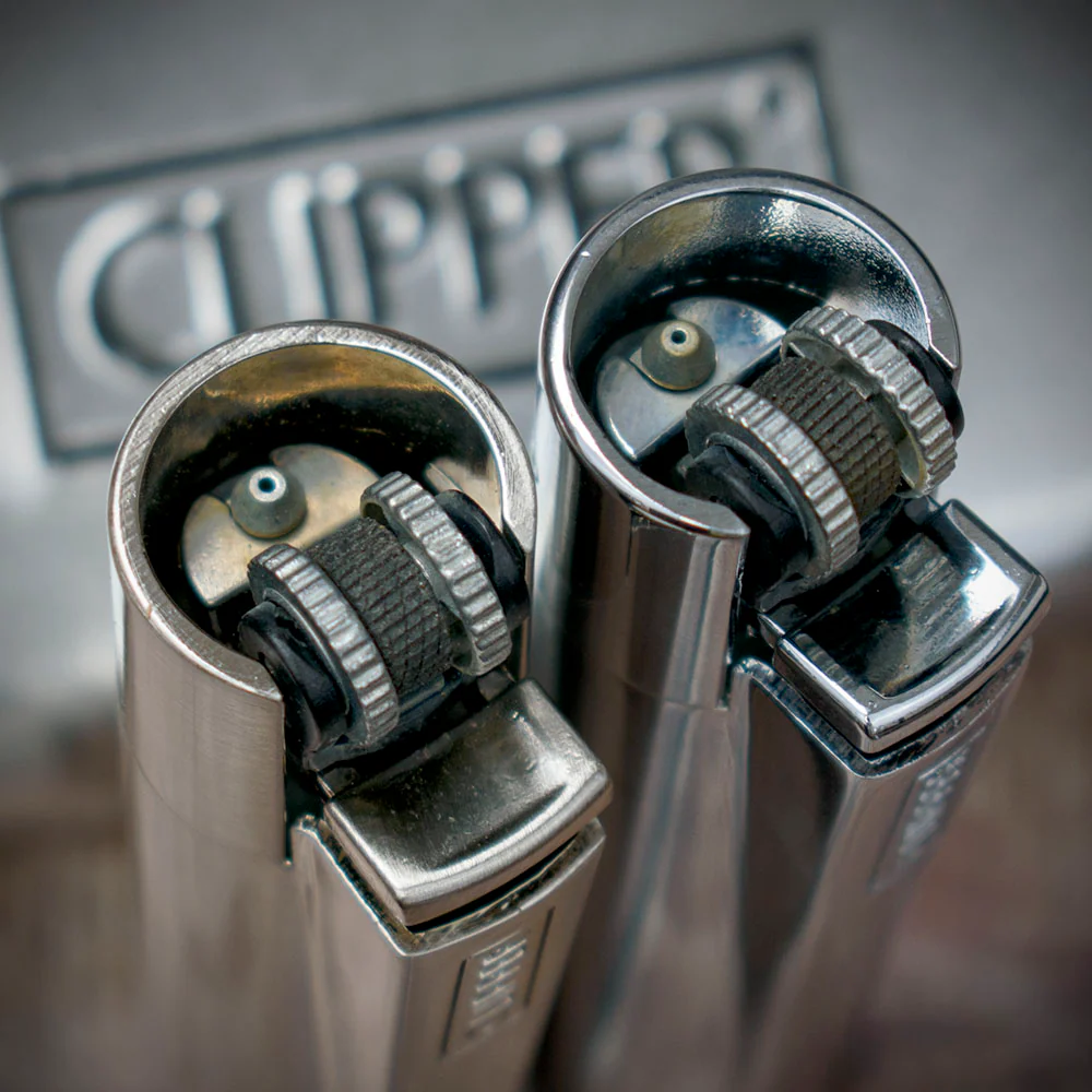 Clipper Refillable Soft-Flame Lighter with Gift Tin - Shiny or Matte Silver - Image 3