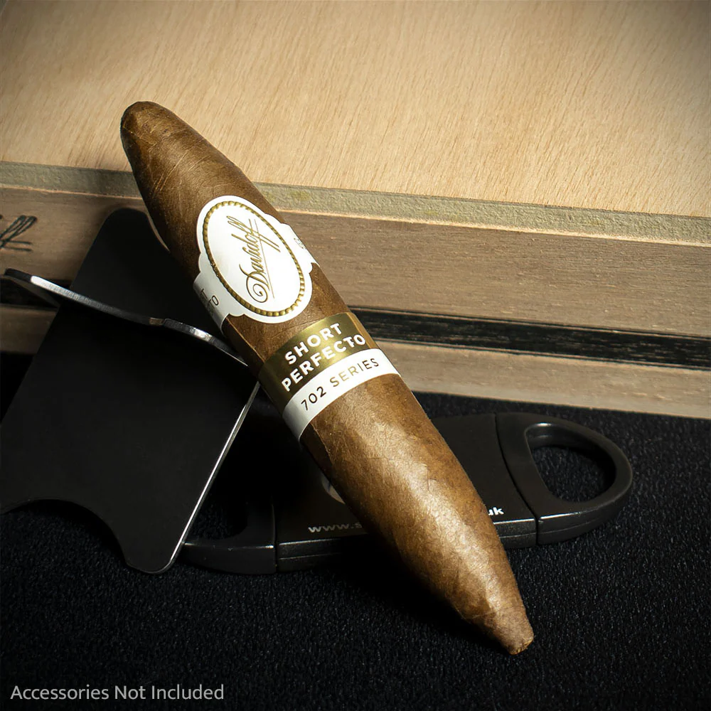 Davidoff 702 Series Aniversario Limited Edition Short Perfecto Cigar - Single - Image 2