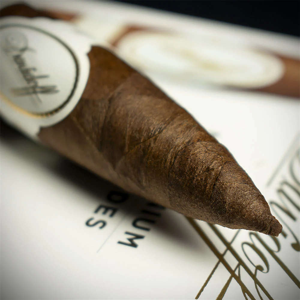 Davidoff Millennium Piramides Cigars - Pack of 4 - Image 4
