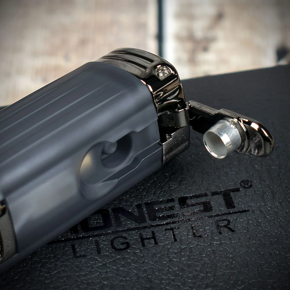 Honest Flemming Cigar Lighter - Black - Image 5