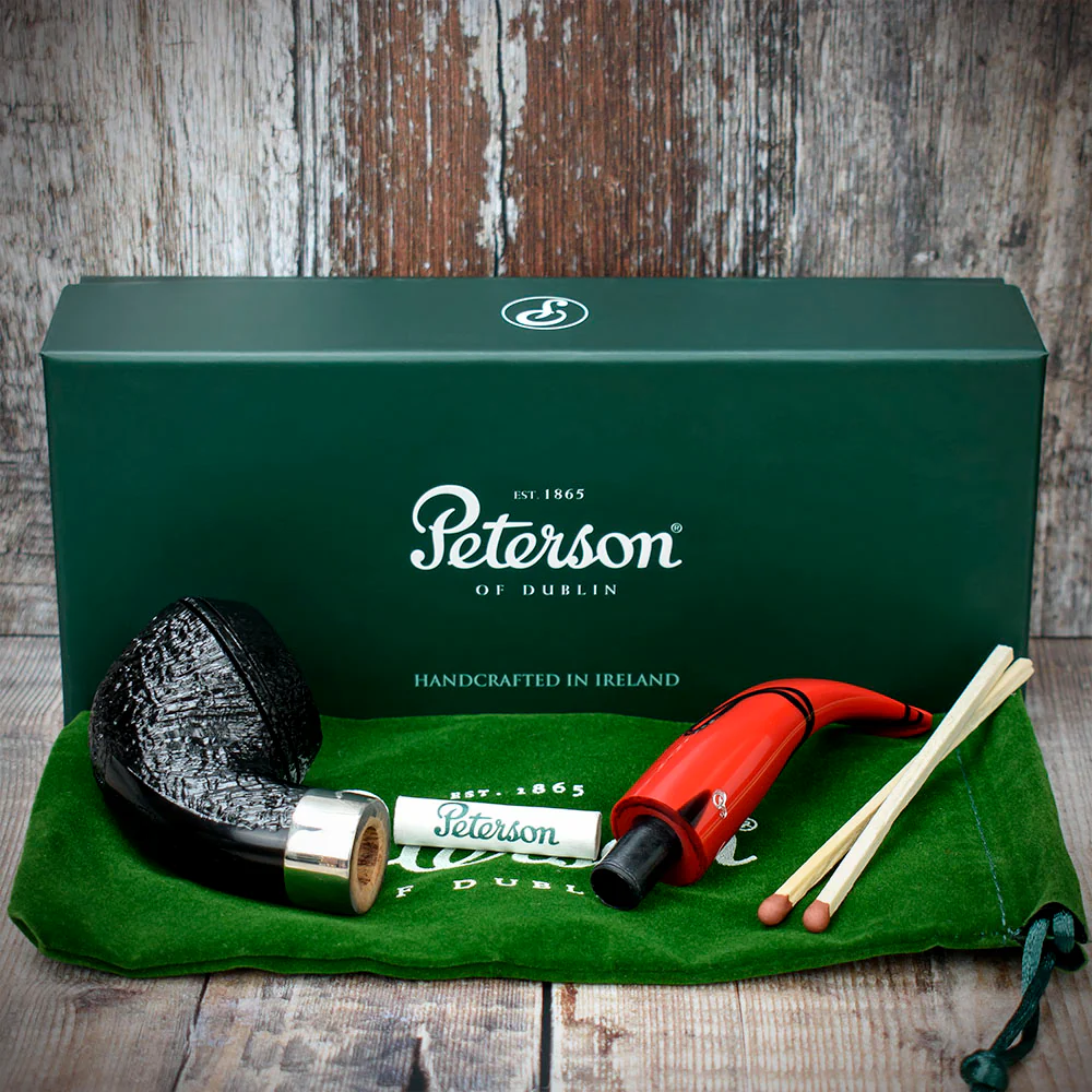 Peterson of Dublin Dracula Sandblasted Briar Smoking Pipe - Shape No.999 - Image 3
