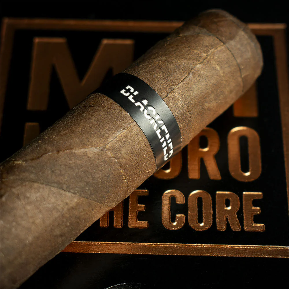 Drew Estate Blackened M81 Maduro Robusto Cigar - Single - Image 4