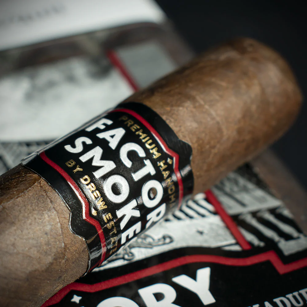 Drew Estate Factory Smokes New World Maduro Toro Cigars - Bundle of 25 - Image 3