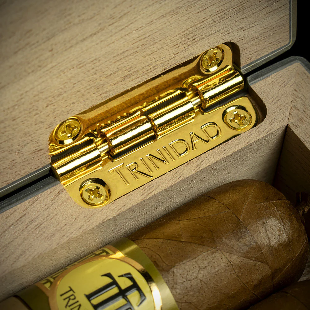 Trinidad Robusto Extra Cigars (Limited Edition) - Gift Box of 3 - Image 7