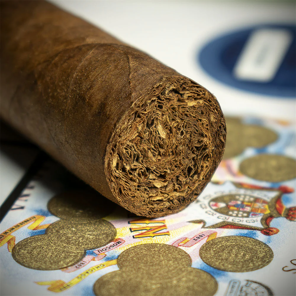 H. Upmann Half Corona Cuban Cigar - Single - Image 6