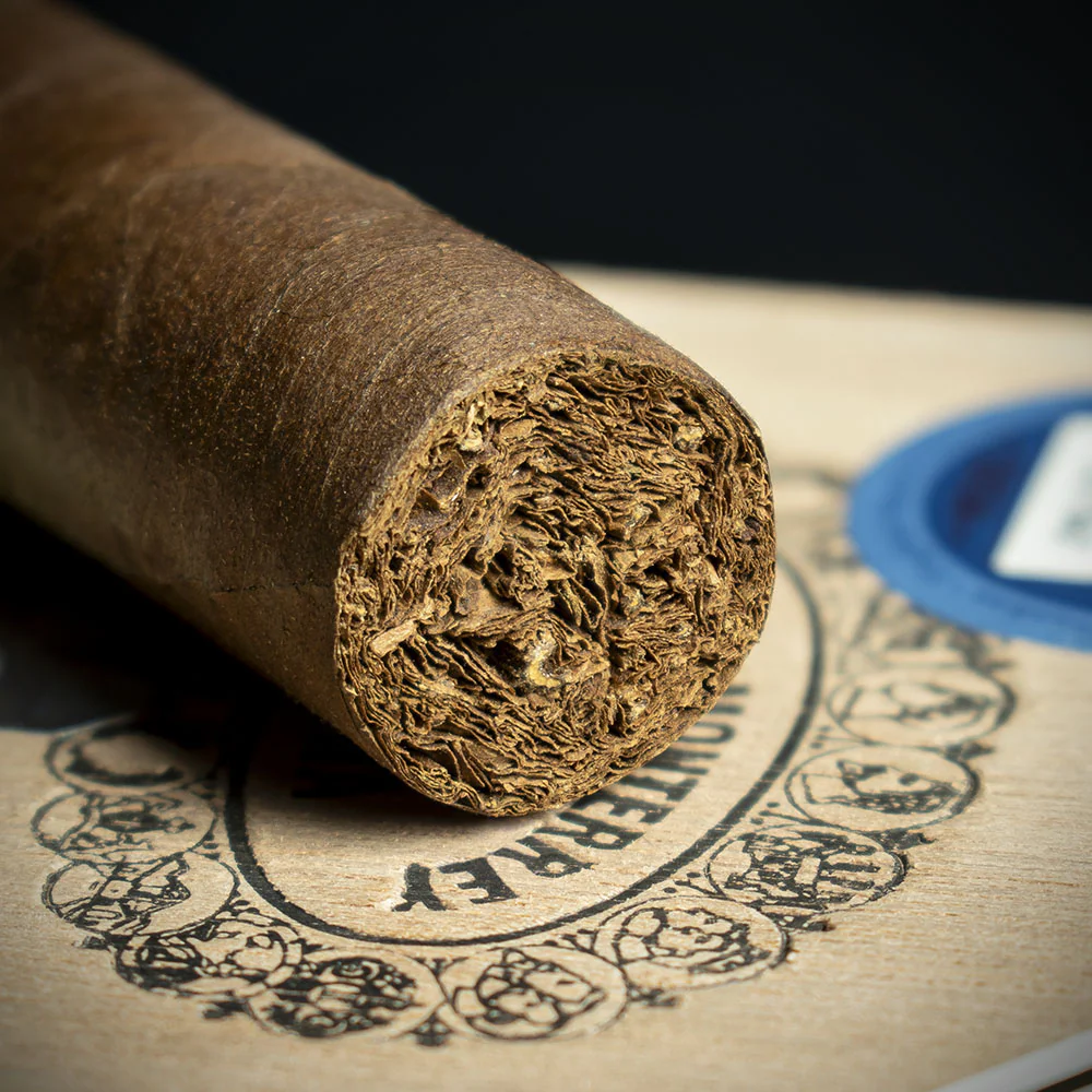 Hoyo de Monterrey Epicure Especial Cuban Cigar - Single - Image 6