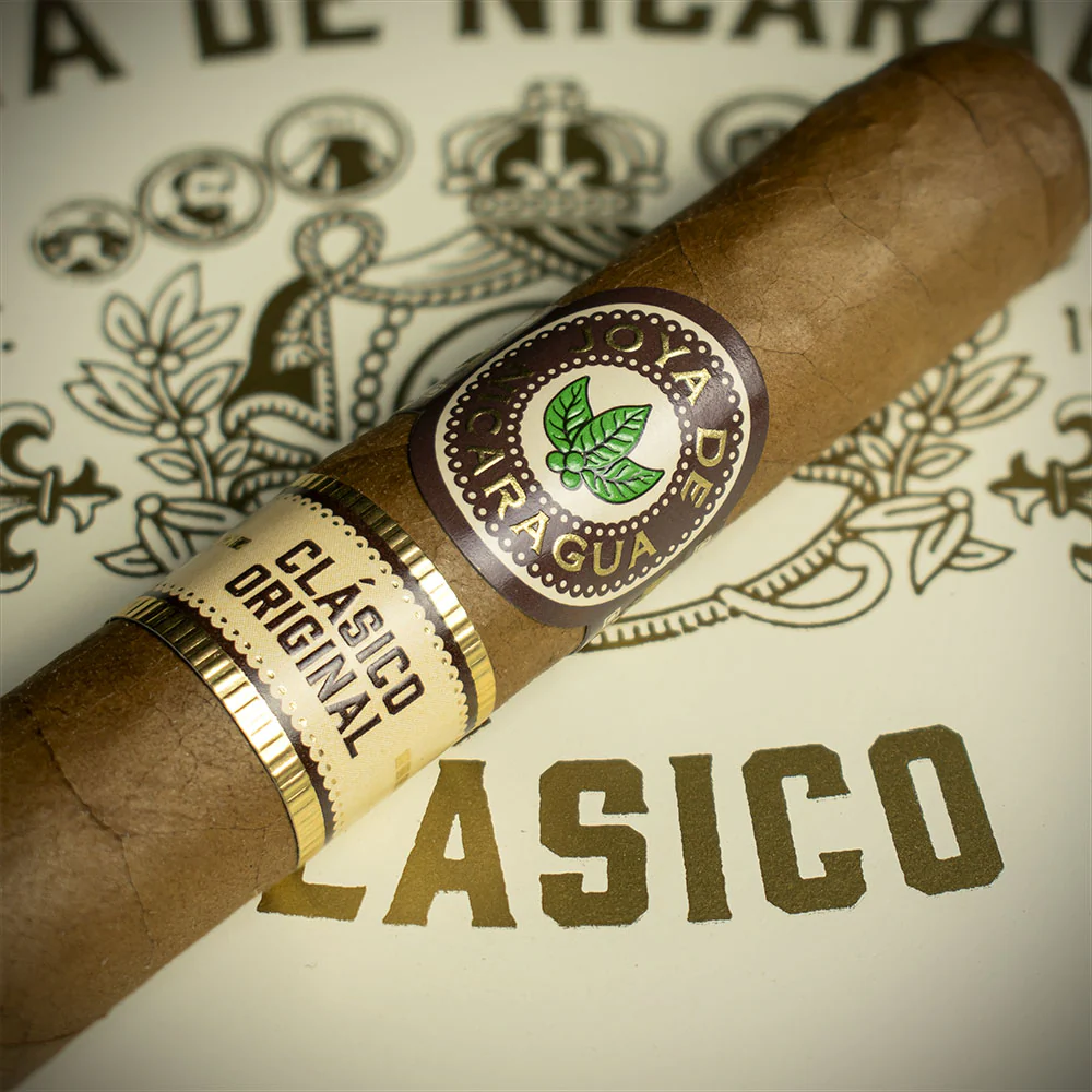 Joya de Nicaragua Clasico Seleccion B Corona Cigar - Single - Image 4