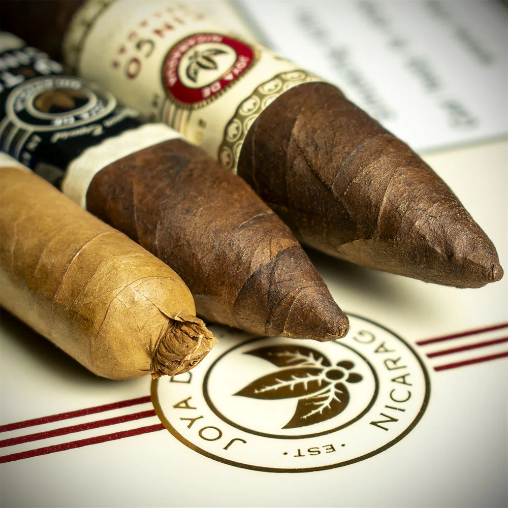 Joya De Nicaragua Obras Maestras Seleccion Especial Cigars Gift Box - Box of 5 - Image 4