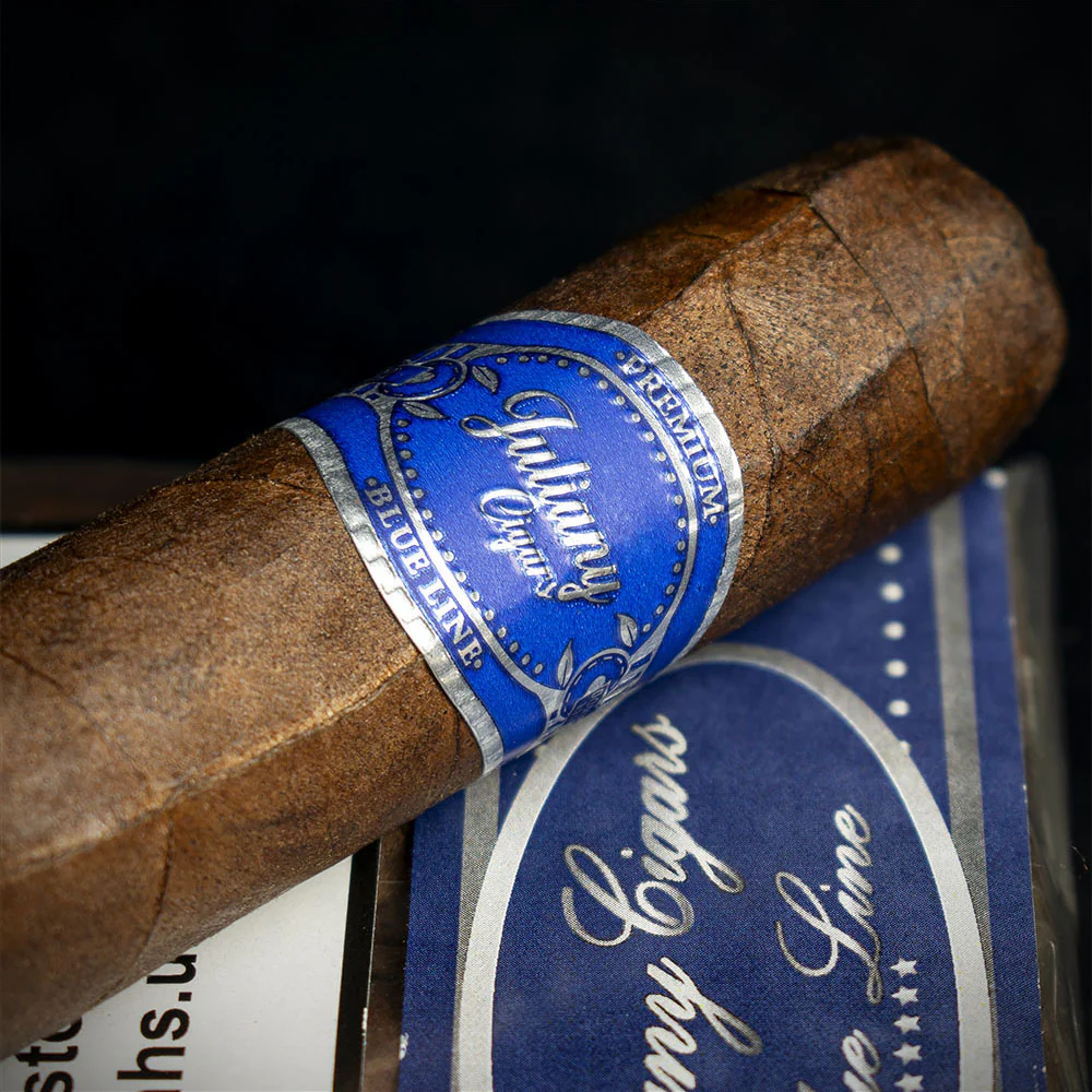 Juliany Blue Label Robusto Cigars - Bundle of 10 - Image 3