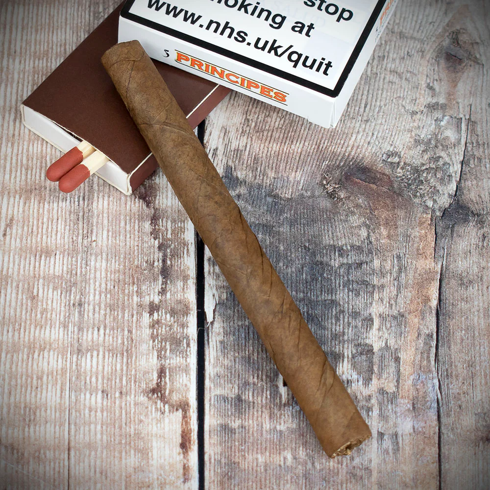 La Aurora Principes Chicos Brown Chocolate Cigars - Pack of 5 - Image 2