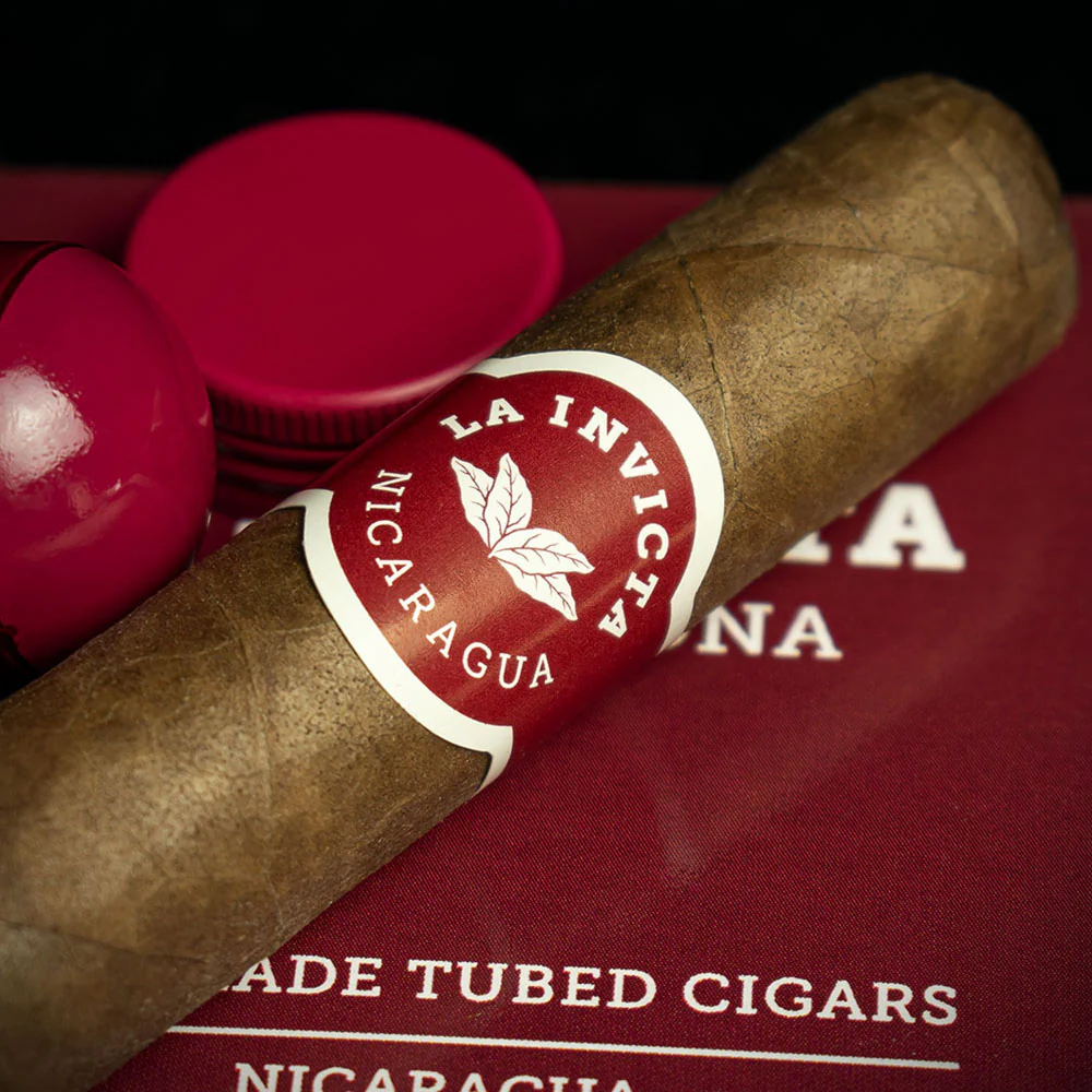 La Invicta Nicaraguan Tubos Petit Corona Cigars - Pack of 3 - Image 3