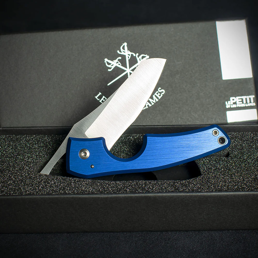 Les Fines Lames Le Petit Cigar Cutter & Knife - Anodised Blue - Image 2