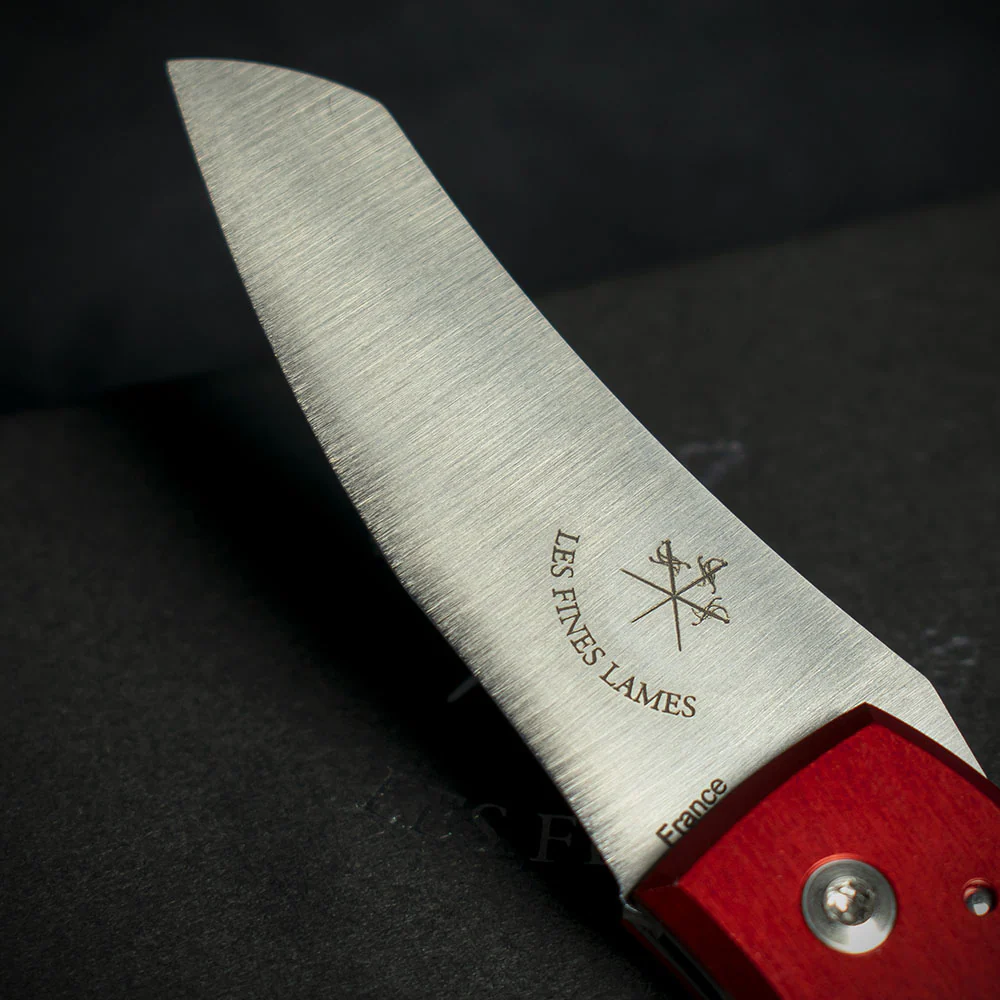 Les Fines Lames Le Petit Cigar Cutter & Knife - Anodised Red - Image 5