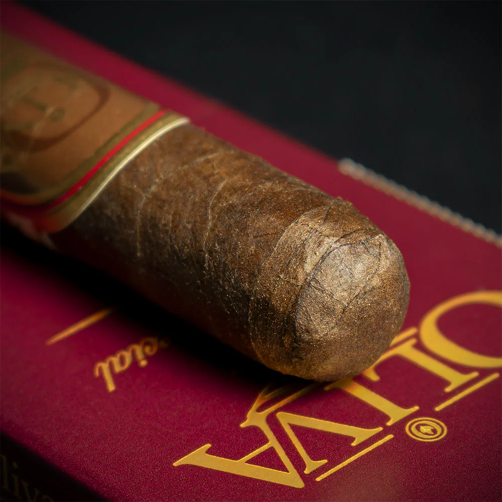 Oliva Serie V Liga Especial No. 4 Cigars - Pack of 3 - Image 3