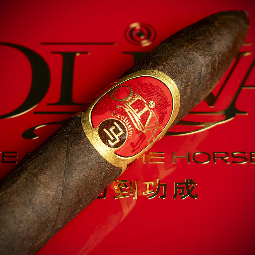 Oliva Year of the Horse 2026 Ltd. Edition Cigar - Box of 10 - Image 3