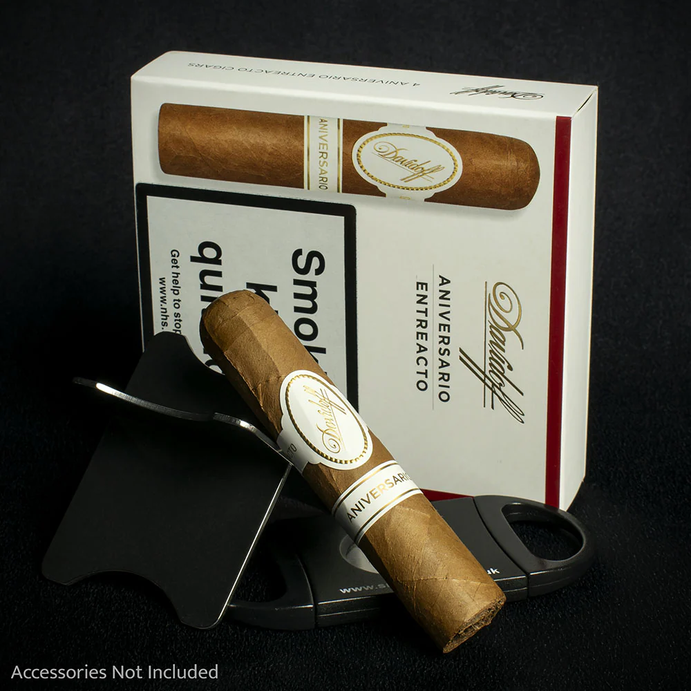 Davidoff Aniversario Entreacto Cigars - Pack of 4 - Image 2