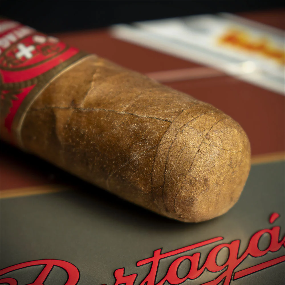 Partagas Capitols Linea Retro Cuban Cigars - Tin of 5 - Image 4