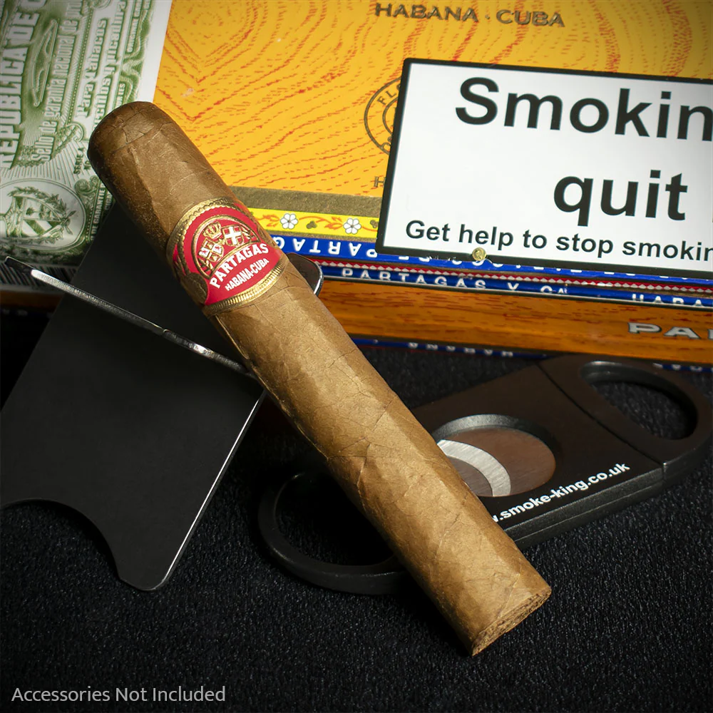 Partagas Shorts Cuban Cigars - Box of 25 - Image 2