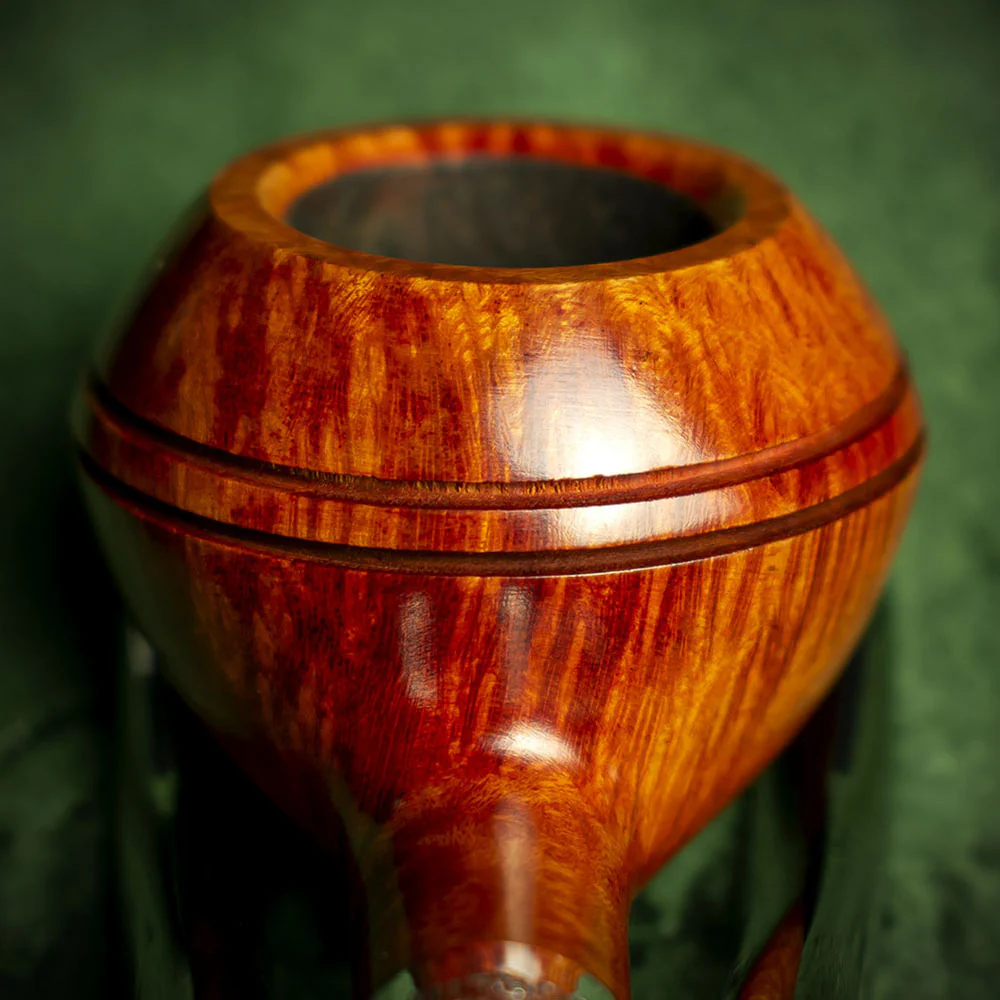 Peterson of Dublin Deluxe Classic Natural Smoking Pipe - Shape 411 - Image 7