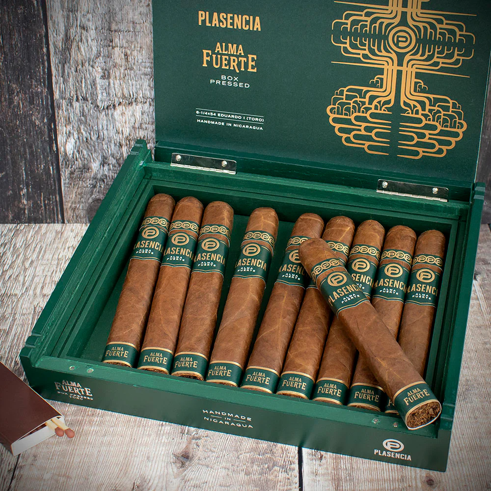 Plasencia Alma Fuerte Colorado Claro - Eduardo (Toro) - Box of 10 Cigars