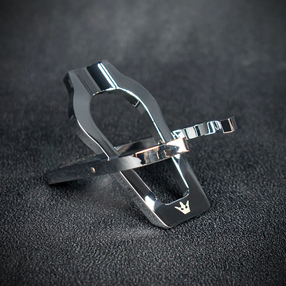 Polished Chrome Folding Pipe Stand - Image 2