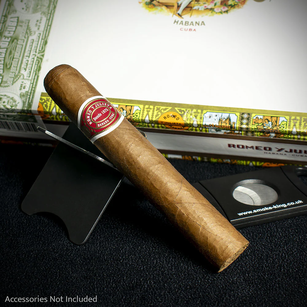 Romeo y Julieta Exhibicion No.4 Cuban Cigar - Single - Image 2