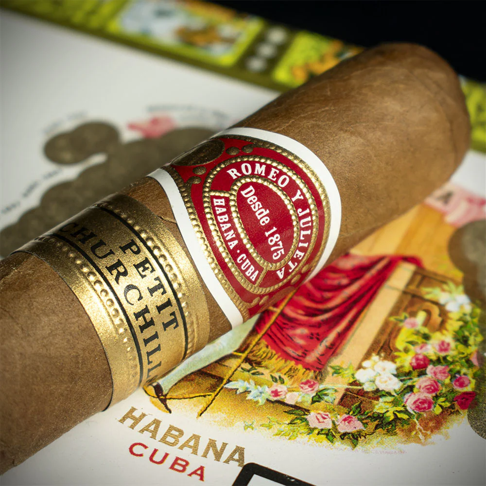 Romeo y Julieta Petit Churchill Cuban Cigar - Single - Image 4