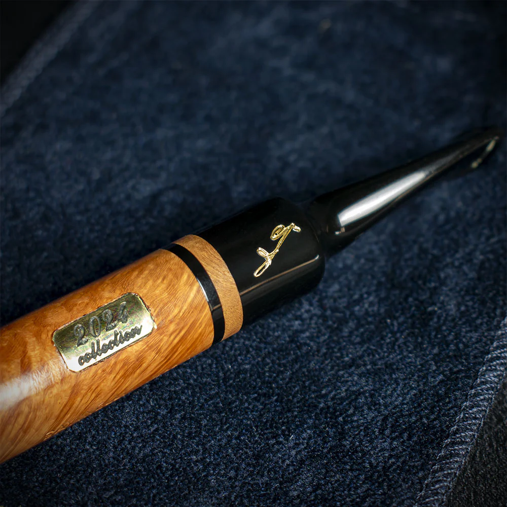 Savinelli Collection 2024 Natural P500CL Limited Edition - 6mm Briar Pipe - Image 6