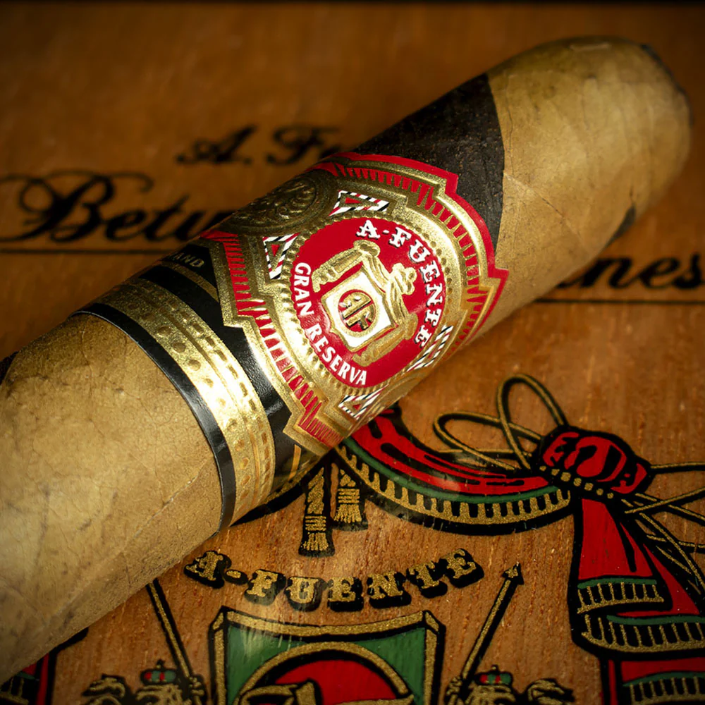 Arturo Fuente Hemingway Between The lines Cigar - Single - Image 4