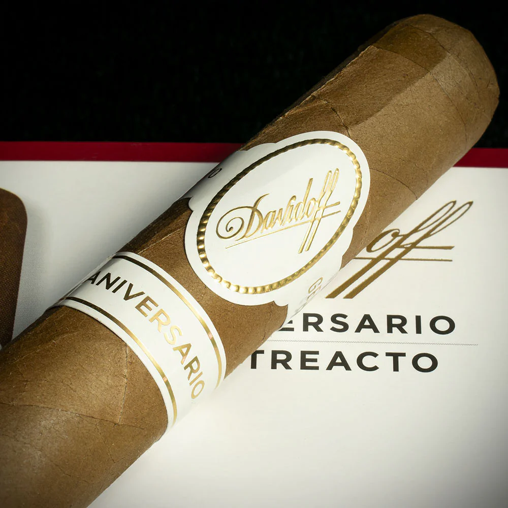 Davidoff Aniversario Entreacto Cigar - Single - Image 4