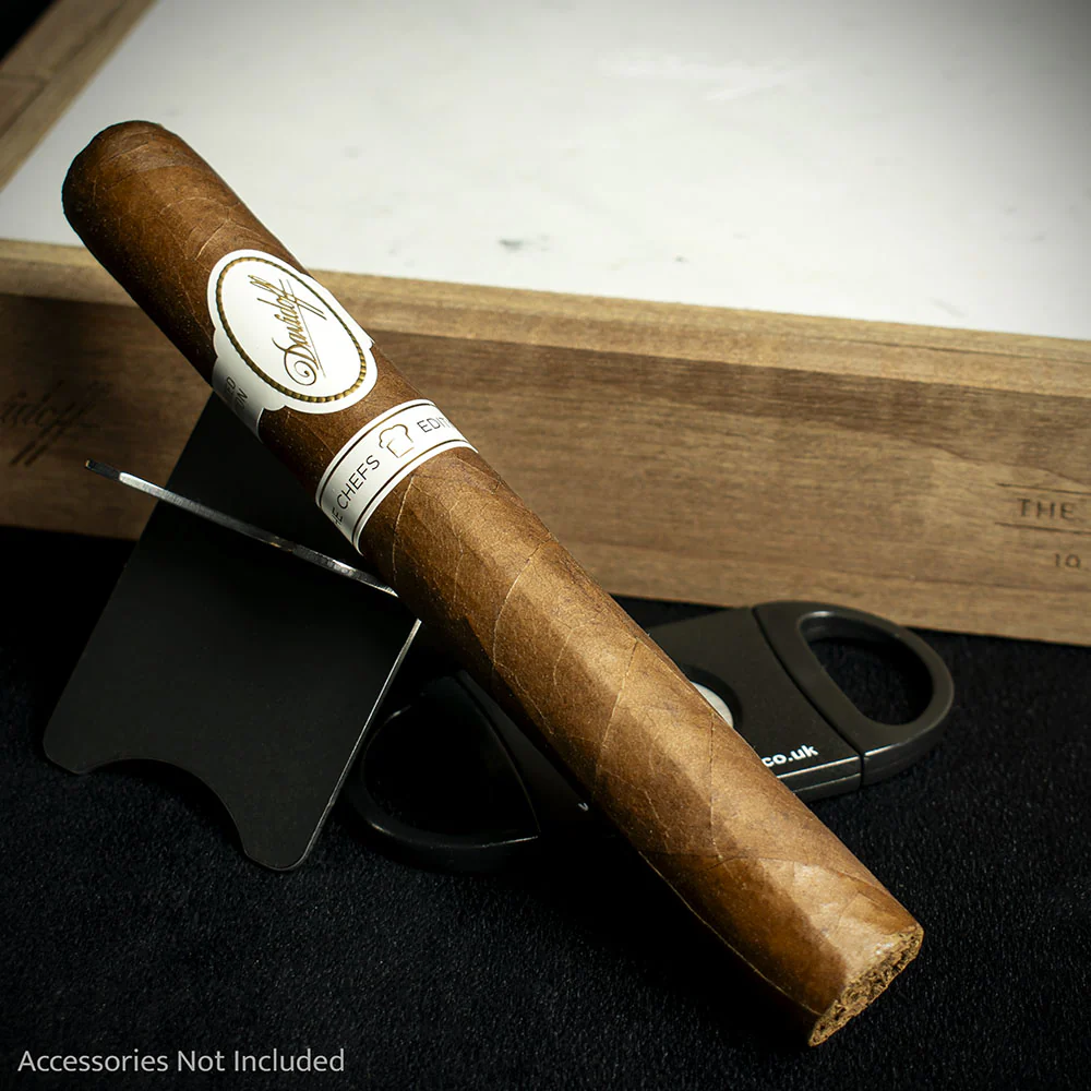 Davidoff Chef’s Edition 2025 Toro Cigar - Single - Image 2