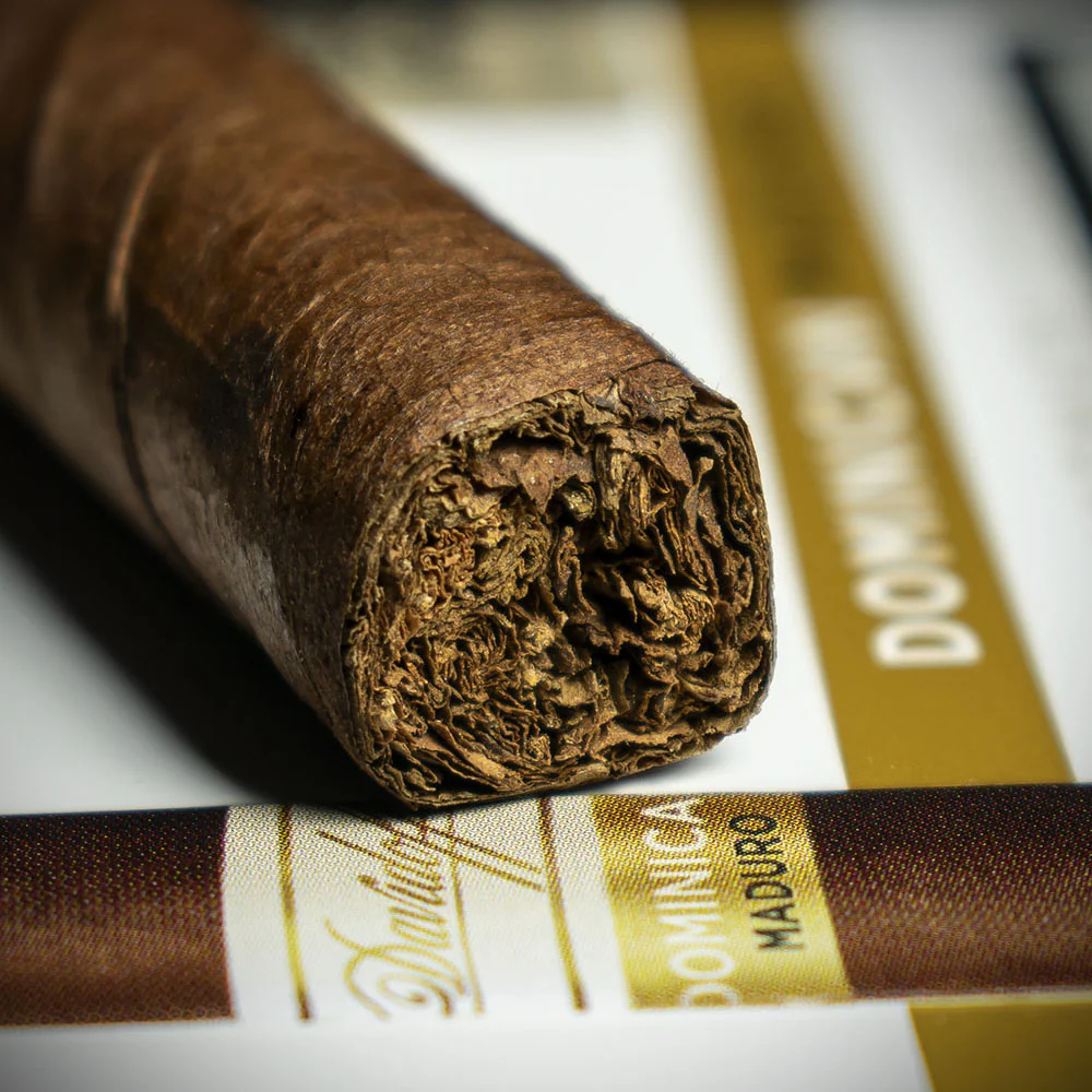Davidoff Primeros Dominican Maduro Petit Panetela Cigar - Single - Image 6