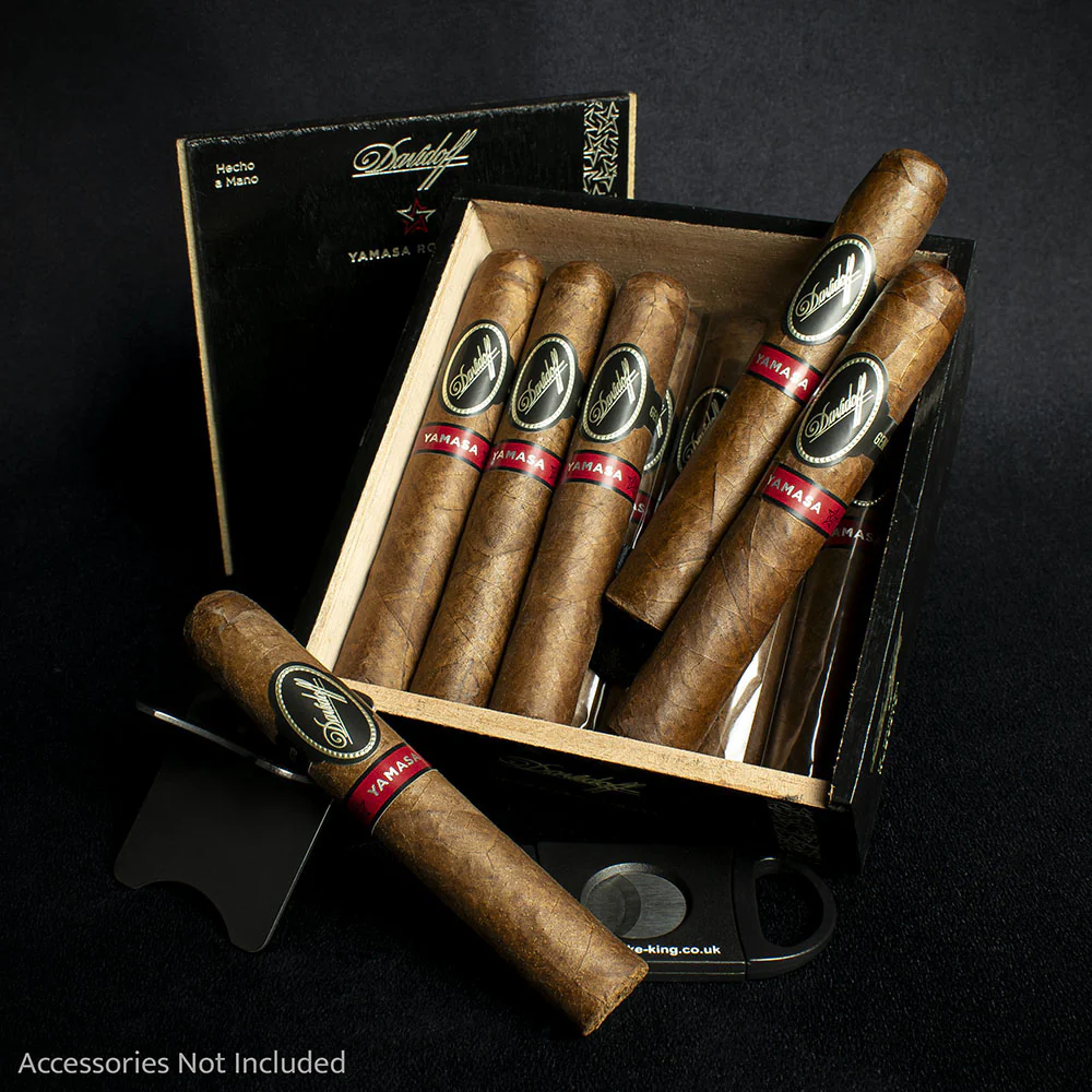 Davidoff Yamasa Robusto Cigar - Single - Image 3