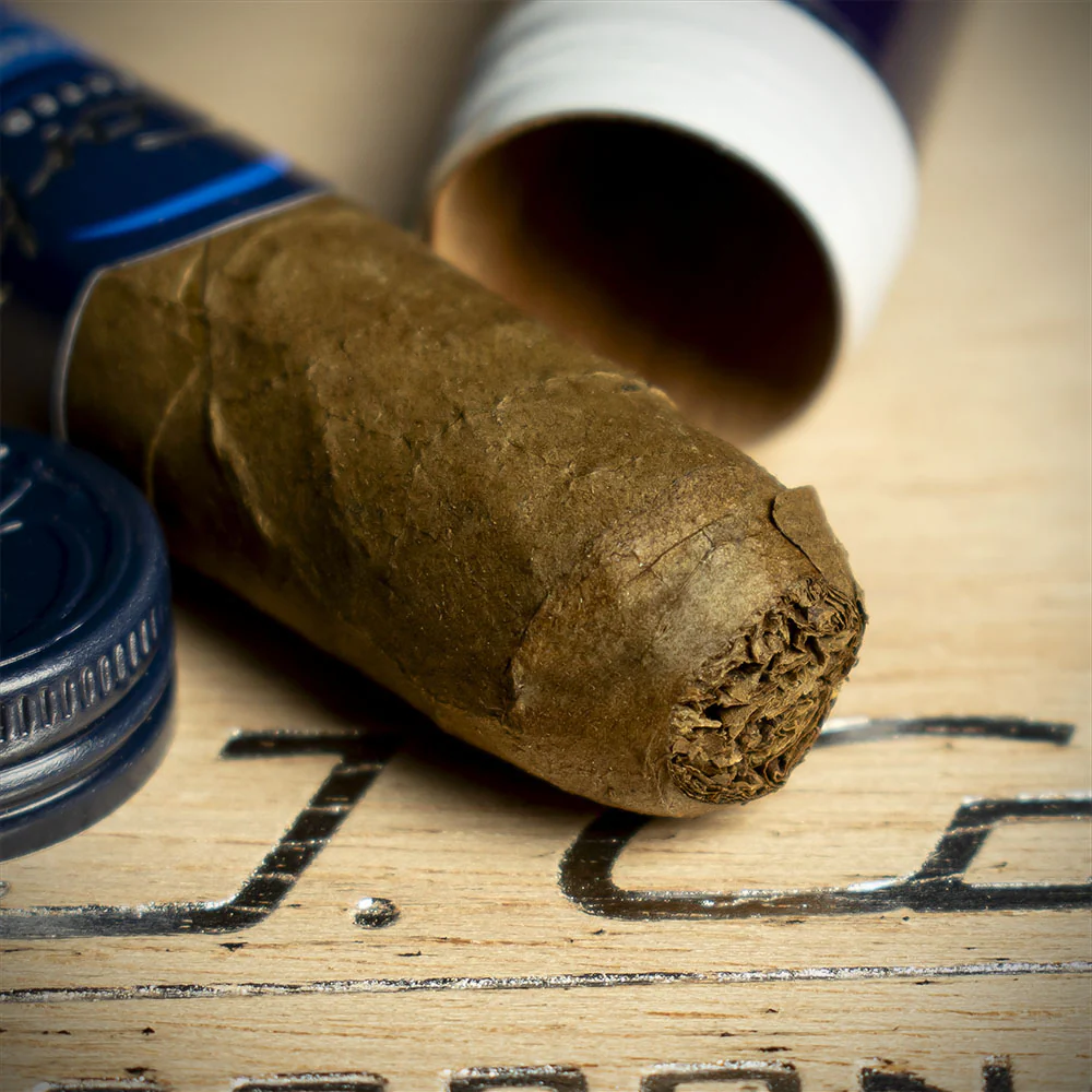 J. Cortes High Class Sumatra Corona Cigar - Single - Image 5