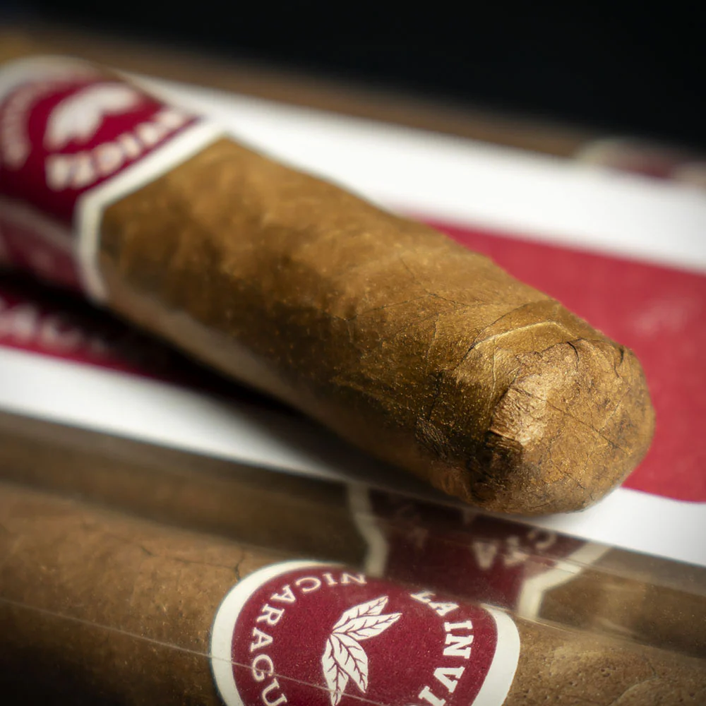 La Invicta Nicaraguan Panatela Cigar - Single - Image 5