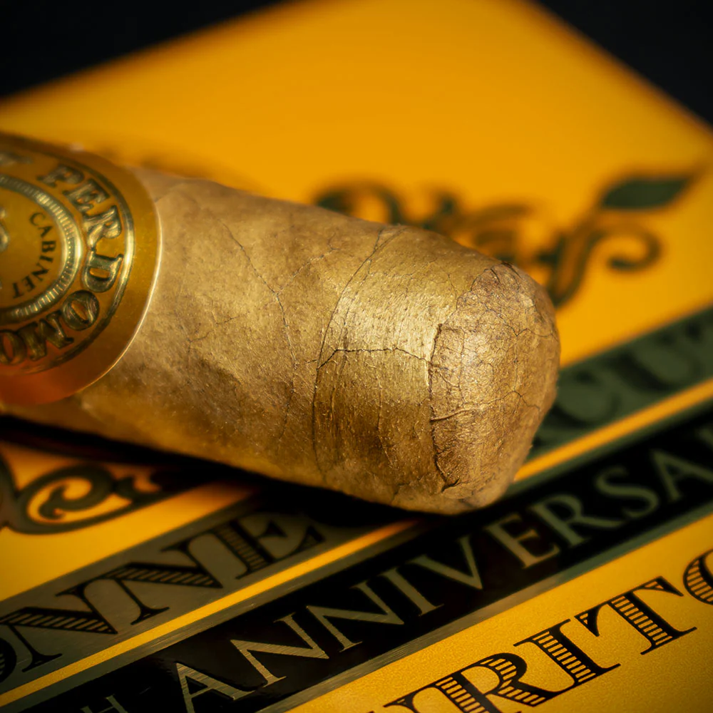 Perdomo 10th Anniversary Connecticut Nicaraguan Puritos Cigar - Single - Image 5