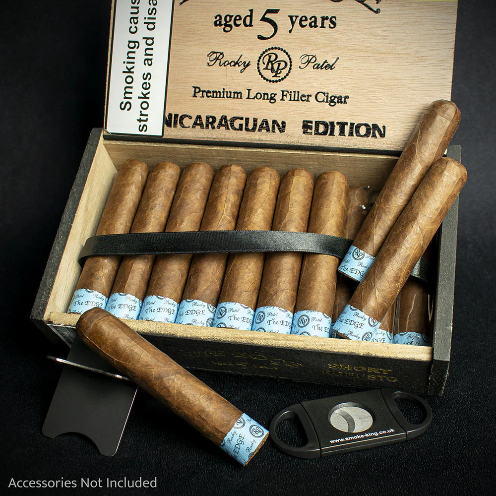 Rocky Patel The Edge Nicaraguan Short Robusto Cigar - Single - Image 3