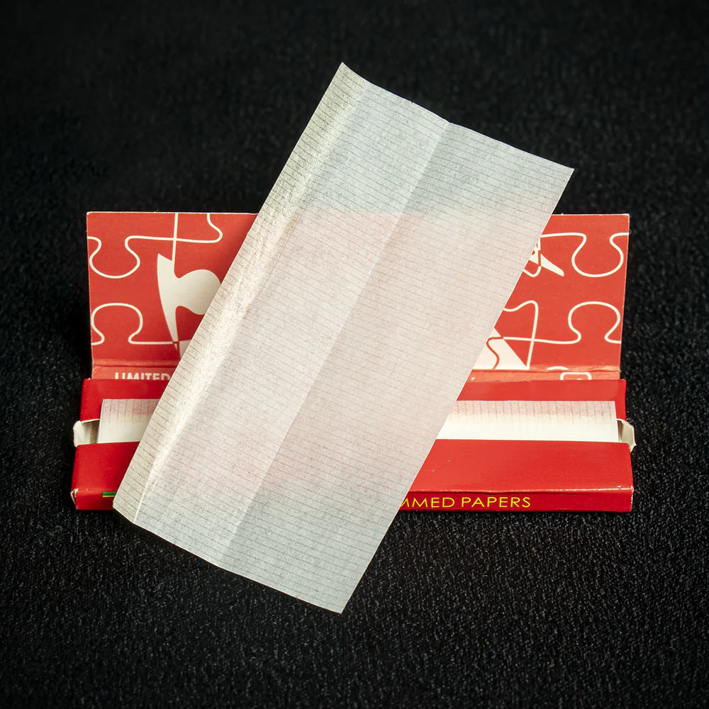 Swan Rolling Papers Regular Red - 5 Packs - Image 3