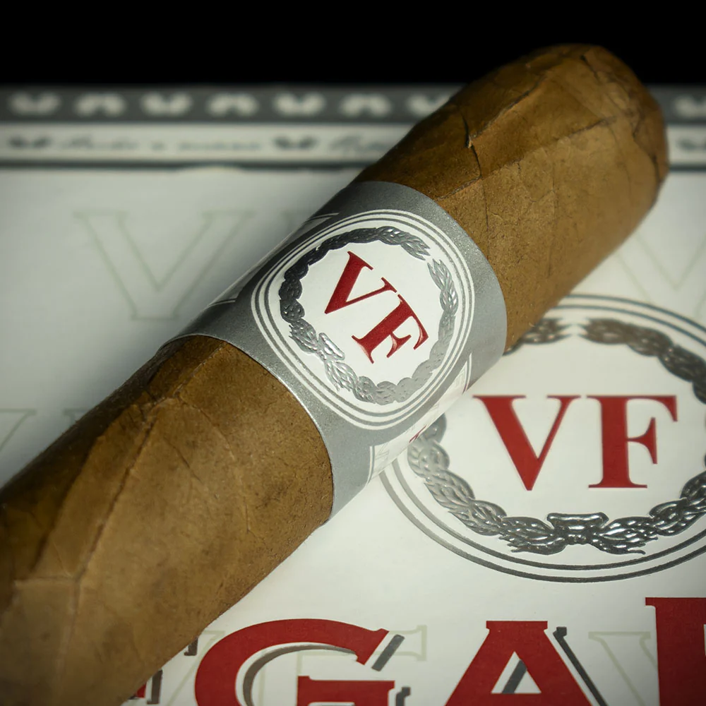 VegaFina Classic Perla Cigar - Single - Image 4